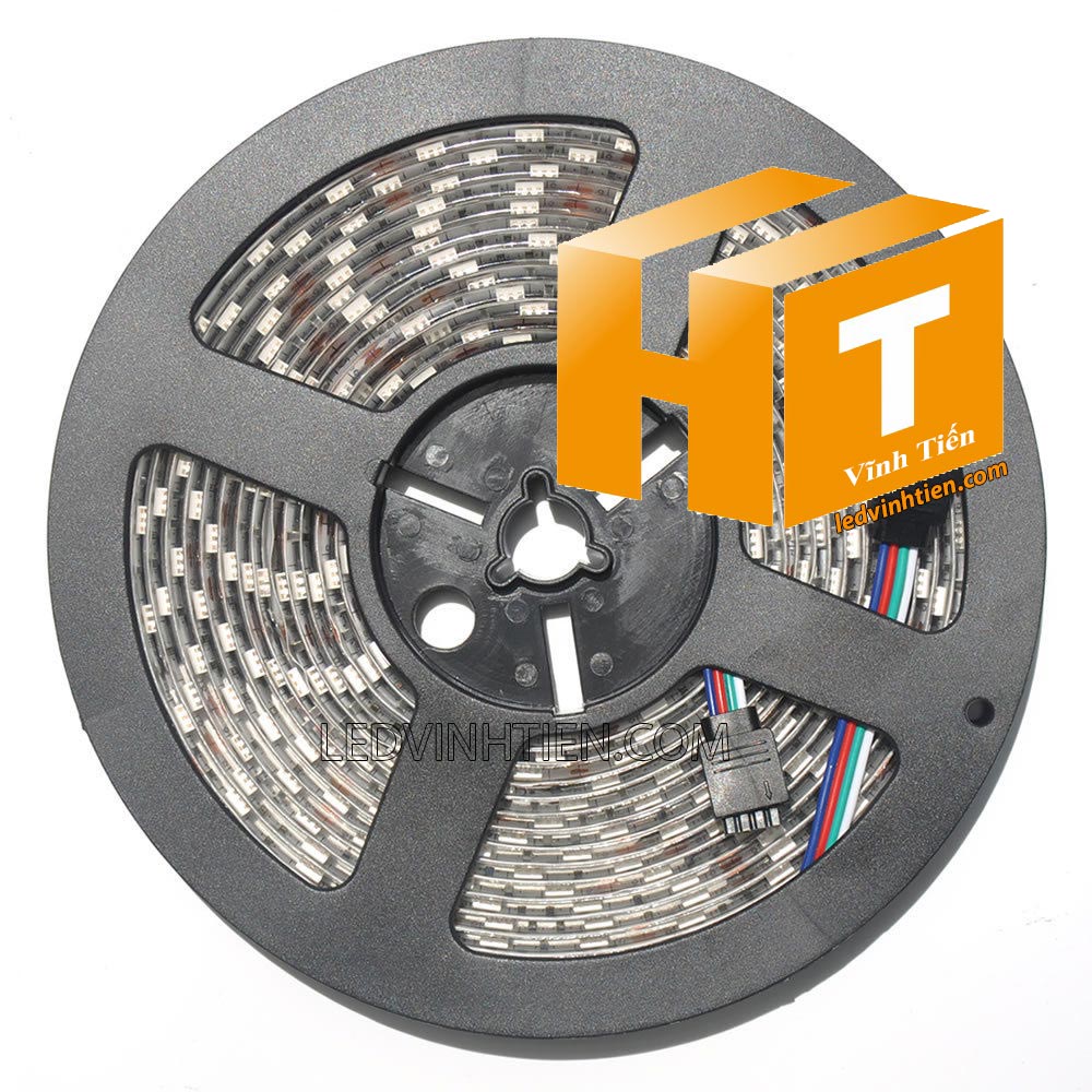 Ảnh chụp nhiều góc cạnh của đèn LED DÂY DÁN chip SMD 5054 ánh sáng bảy màu, nhiều màu, RGB siêu sáng là loại led dây dán cuộn dài 5m, chạy điện 12V, ledvinhtien.com
