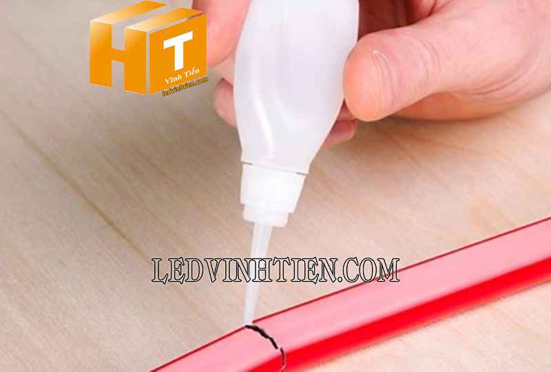 keo dán đa năng 502