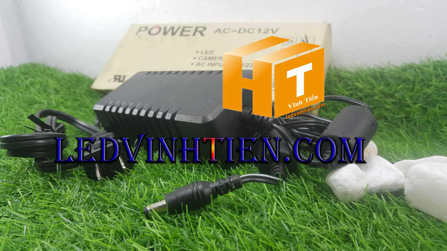 Adapter nguồn 12V 5A 60W sony, hay còn gọi là adapter 12v 5a sony dùng cấp nguồn dc12v cho nhiều thiết bị điện tử trên thị trường hiện nay như máy chấm công, đèn led, camera, thiết bị mạng Điện áp đầu vào: AC 100V-240V 50-60Hz. Adapter nguồn 12v 5aA sony chính hãng là bộ adapter chuyển đổi từ dòng điện xoay chiều 220v xuống 12v 5A dành riêng cho các thiết bị sử dụng dòng điện 12v