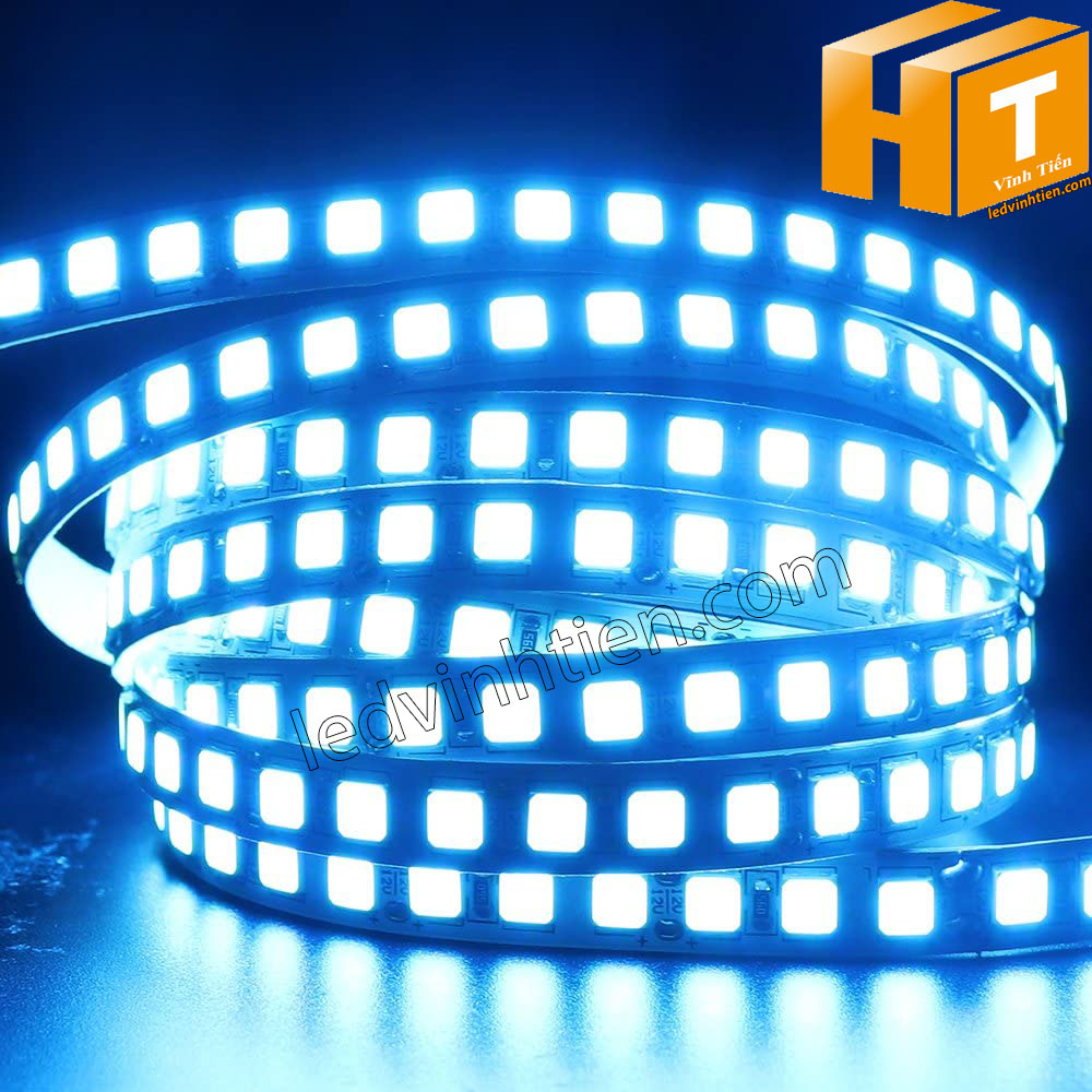 Ảnh chụp nhiều góc cạnh của đèn LED DÂY DÁN chip SMD 5054 ánh sáng màu xanh ngọc, xanh da trời siêu sáng là loại led dây dán cuộn dài 5m, chạy điện 12V, ledvinhtien.com