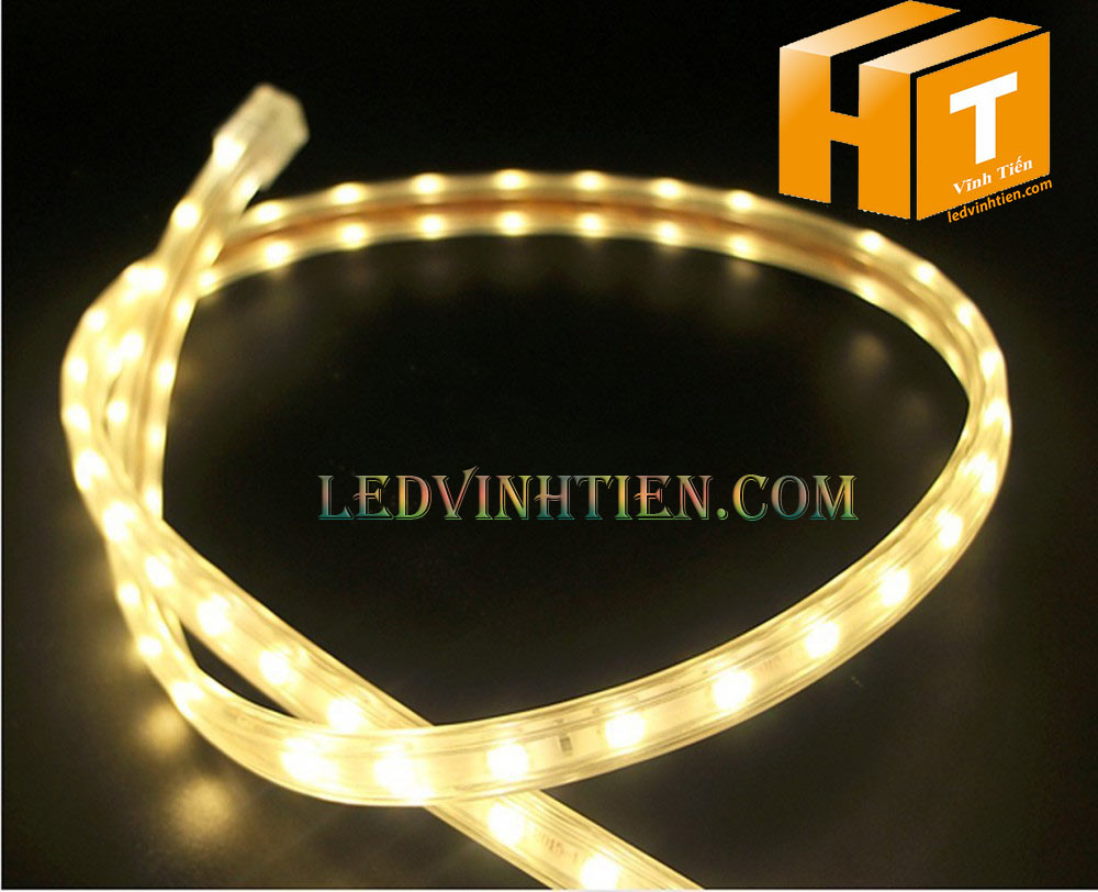 ledvinhtien.com hình ảnh chụp mọi góc cạnh của đèn led dây 220V chíp led 5050 ánh sáng màu vàng loại tốt, giá rẻ, chất lượng, siêu sáng, dùng chiếu sáng ngoài trời, hắt trần, quấn cây, trang trí nội thất, ngoại thất, chiếu sáng công viên